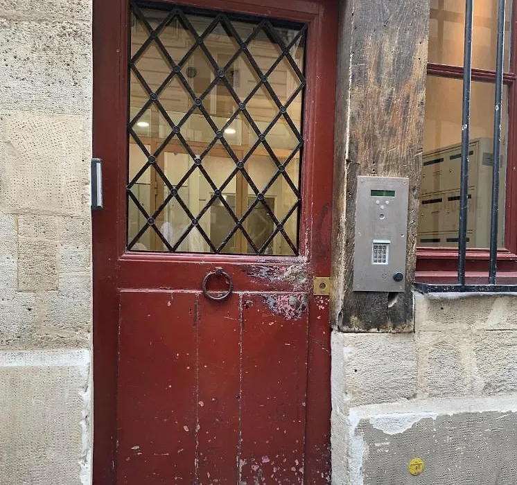 Best Central Chambres Privees - Seine & Louvre In The Connected Heart Of Paris-1