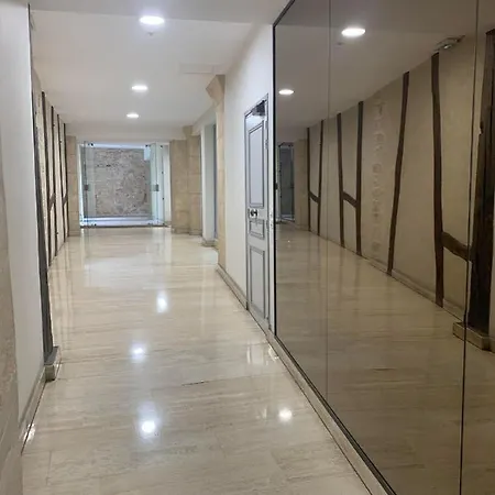 Best Central Chambres Privees - Seine & Louvre In The Connected Heart Of Paris-2